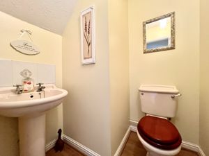 Cloakroom- click for photo gallery